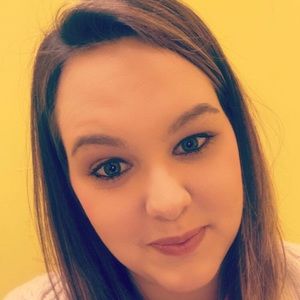 Meet your Posher, Felicia